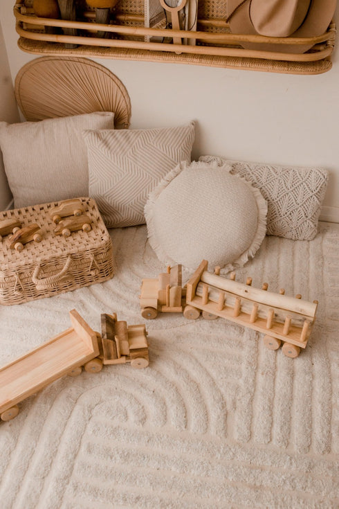 QTOYS - Flat Back Truck